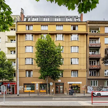 Big Victory Apartman